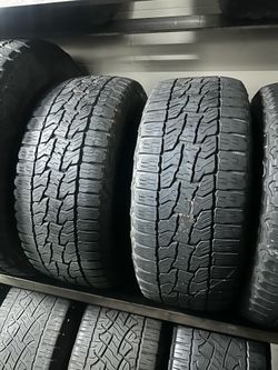 PAIR OF TIRE 235 55 17 FALKEN 85% LIFE