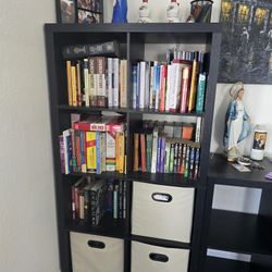 1 Bookshelf/Storage Organizer
