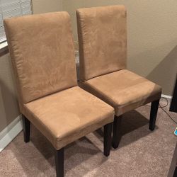 6x Brown Chairs 