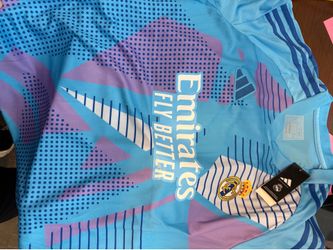 Adidas Real Madrid Thibaut Courtois Goalkeeper Jersey - Size LARGE