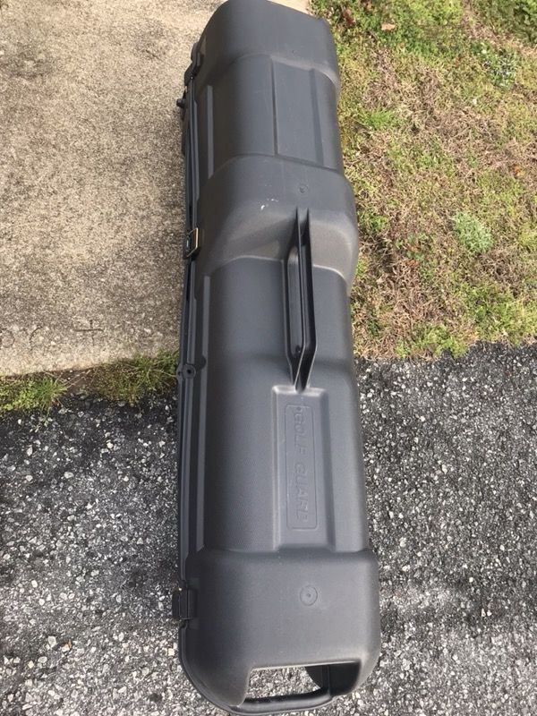 Golf club storage and shipping container