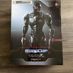 Play Arts Kai Robocop 3.0
