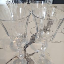 Vintage Style Wine Glasses