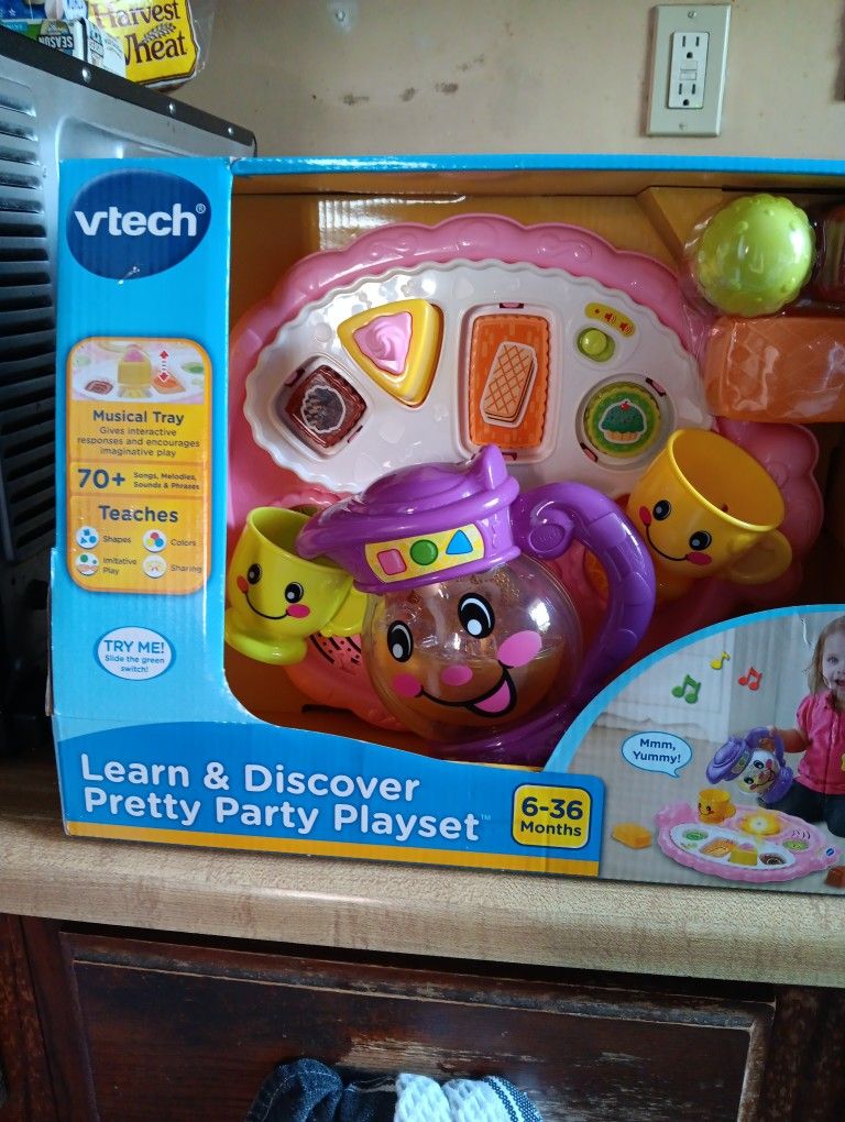 V Tech Learn And Discover Pretty Party Playset