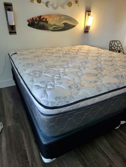 NEW KING PILLOWTOP SET MATTRESS AND BOX SPRING-3PCS