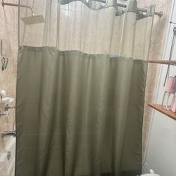 Bathroom Curtain