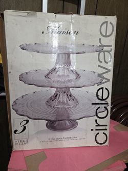 Cake pedestals