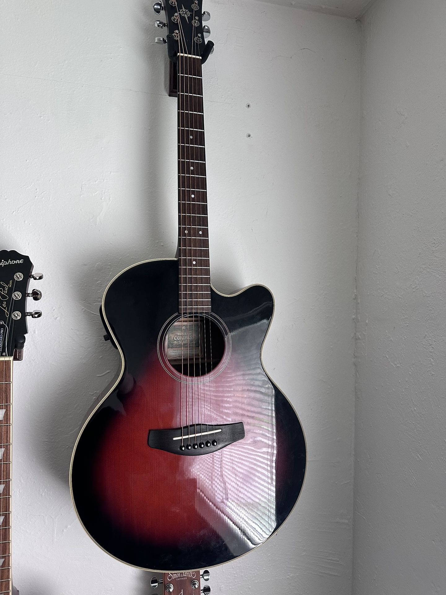 Yamaha Compass CPX-vs5 Acoustic Guitar