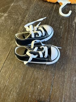Toddler Converse Size 5