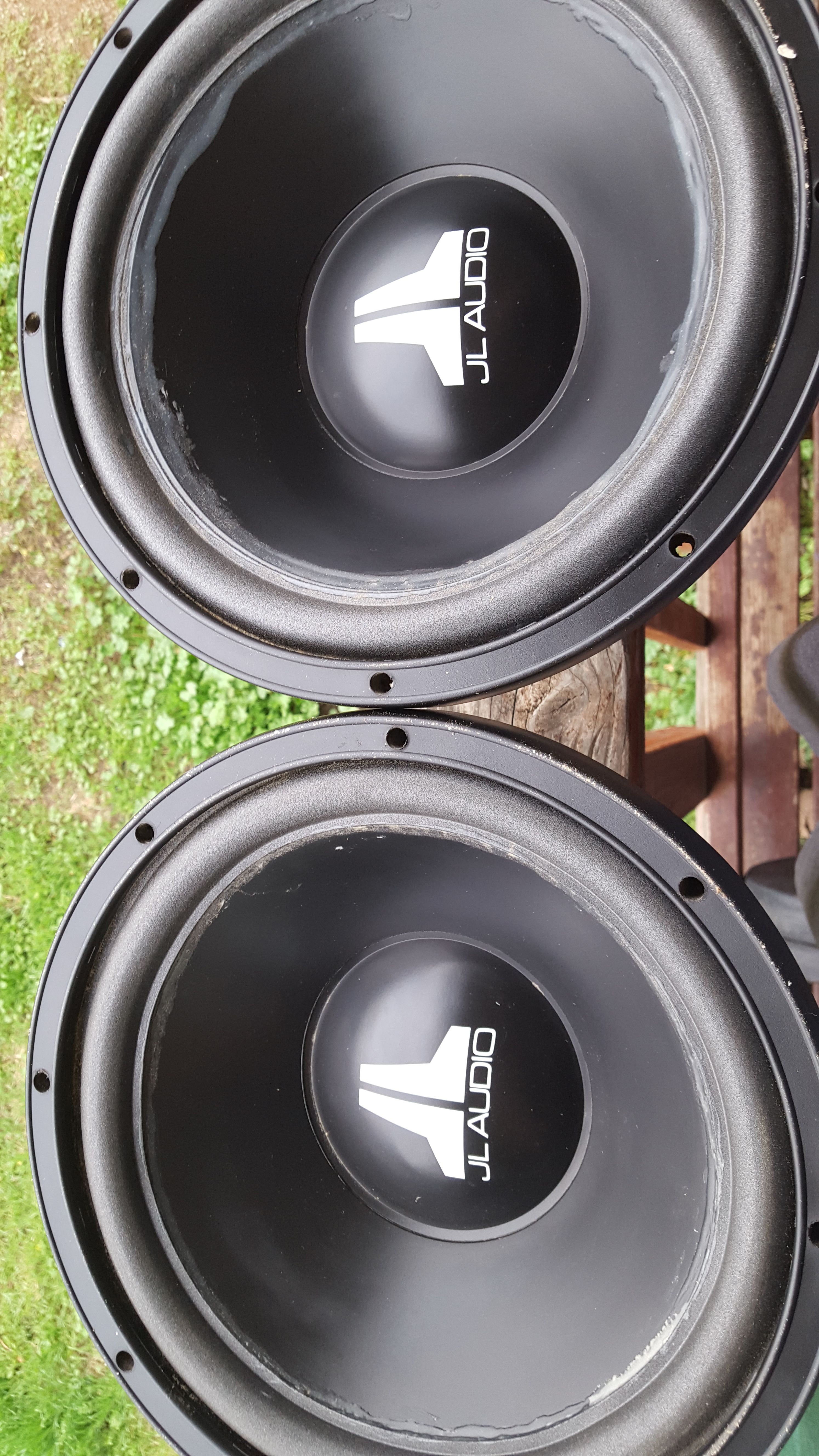 JL Audio W3 D4 12 inch subwoofers