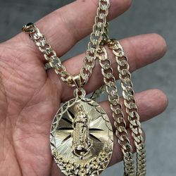 14k premium gold plated Saint Jude pendant and necklace 💫💫💫💫