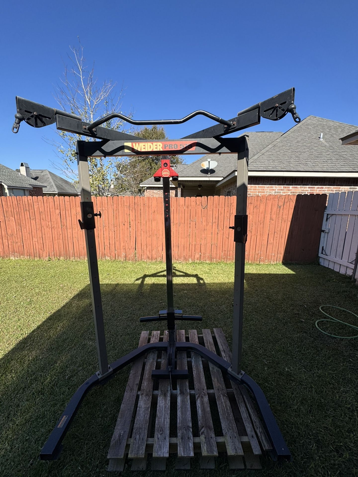 Weider Pro 575 home gym machine