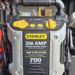 Stanley 700amp Battery Jump Box