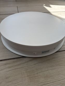 Self Turning Product Turn Table