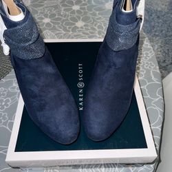 Navy Blue Shoes