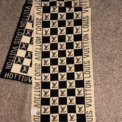 Louis Vuitton Scarf