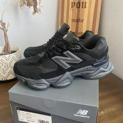 New Balance 9060 Triple Black / Black Cat