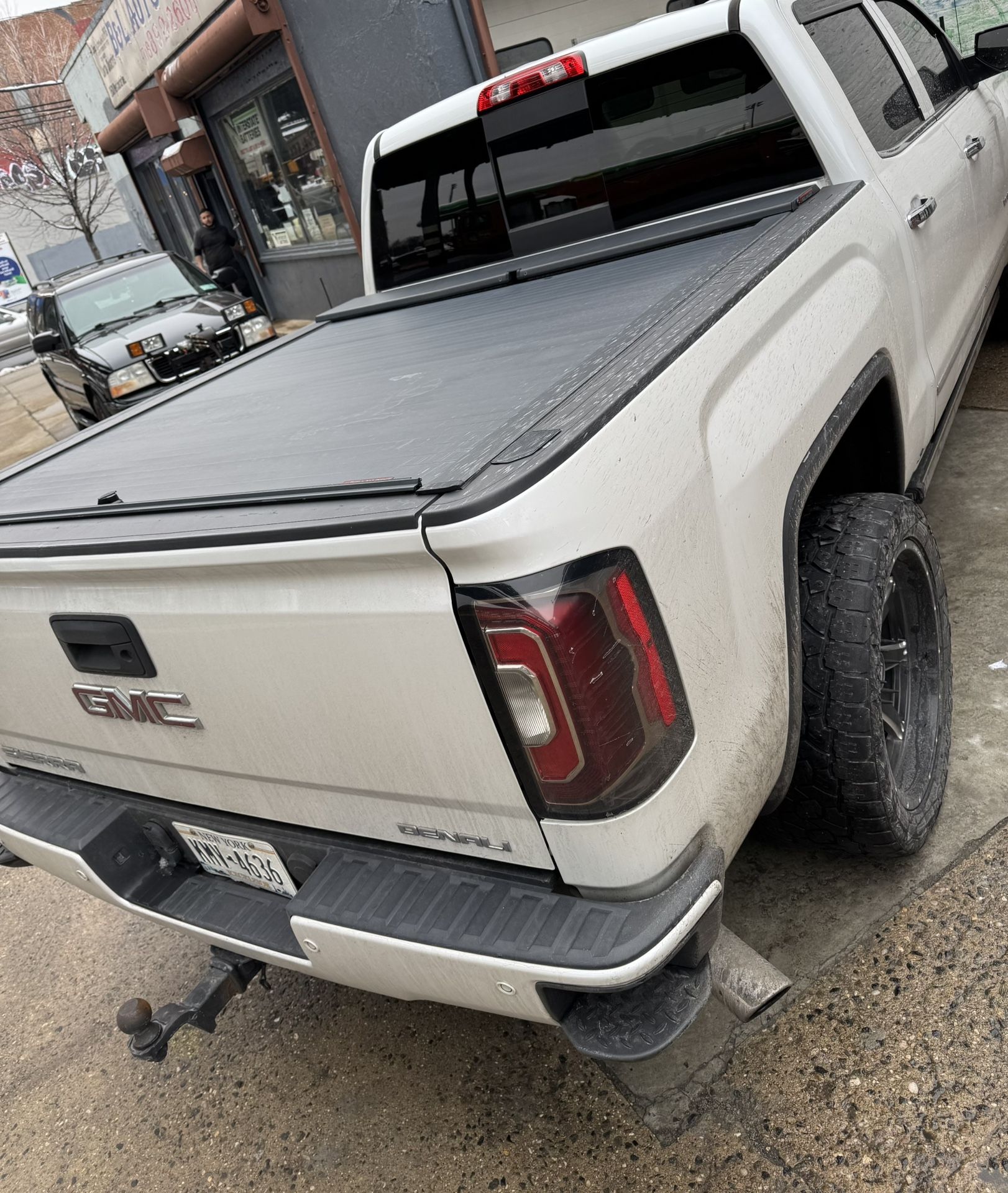 Rolling Tonneau Cover