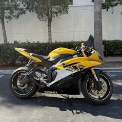 Yamaha R6 50th Anniversary Edition