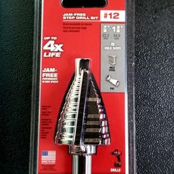 Milwaukee  7/8 in. - 1-3/8 in. #12 Black Oxide Step Drill Bit - 5-Steps - (48-89-9212)