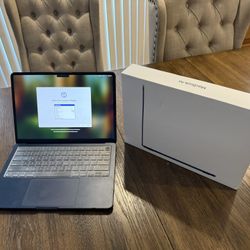Apple MacBook Air M2