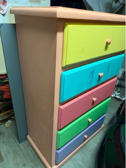 Wood chest drawer