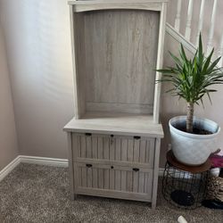 Farmhouse Style Matching Desk And Drawers