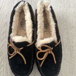 Ugg Slip On Size 6