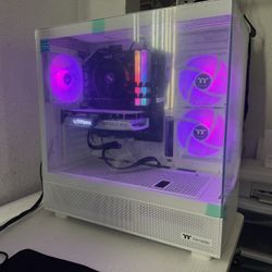 NVIDIA RTX 5060 Gaming PC With Accessories 