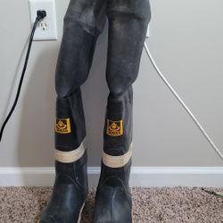 servus fireman hip style 3/4 day boots unknown size prob 8 or 9 vintage rubber firefighter turnout 