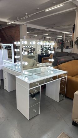 Vanities in Stock ()() Disponible ()() Espejos Bonitos