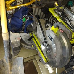 Miter Saw With Stand 