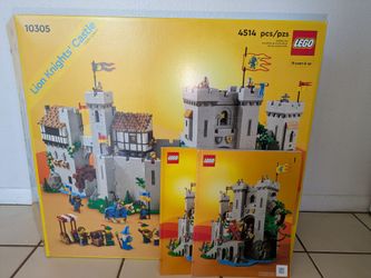 Lego Lion Knights Castle - Retired