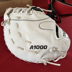 Wilson First base Glove