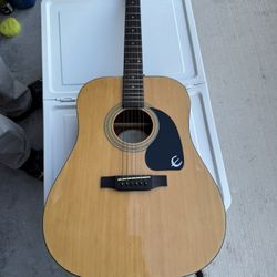 Epiphone Songmaker DR100NA Dreadnought Acoustic Guitar 