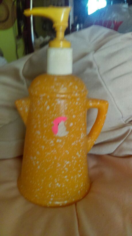 Avon country style Coffee pot,