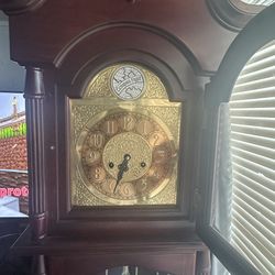 Grand Father Clock, Keep Right Timing, Tik Tak Sound Is Good, Comes With Original Key 