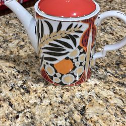 Beautiful Fine Porcelain Teapot $28