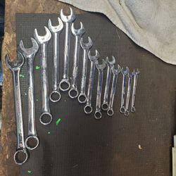 Crescent 14 piece Metric Wrench set