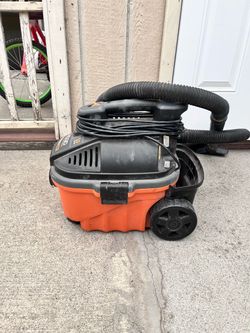 RIDGID Wet/Dry Shop Vacuum with Hose