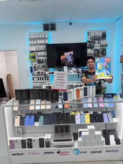 Unlocked iPhones & Samsungs Under $150