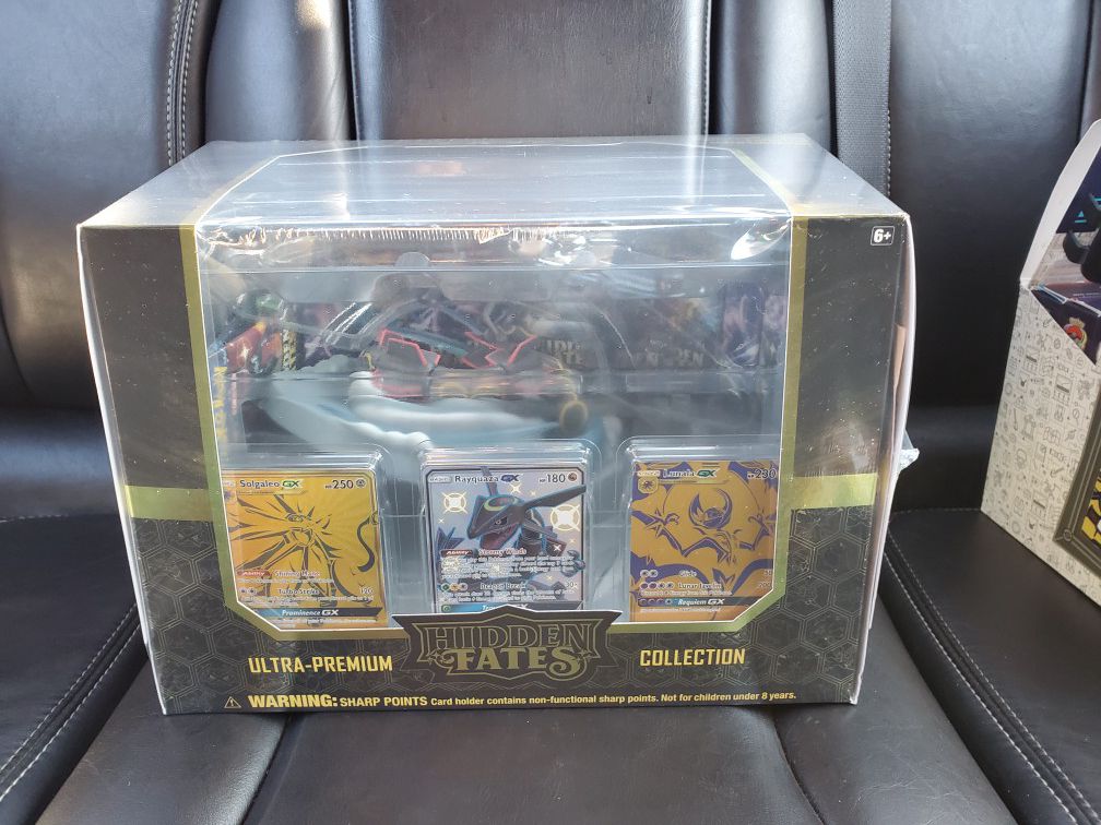 Hidden Fates Ultra Premium Collection Pokemon Box