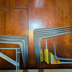 Shelf brackets PLEASE READ DESCRIPTION