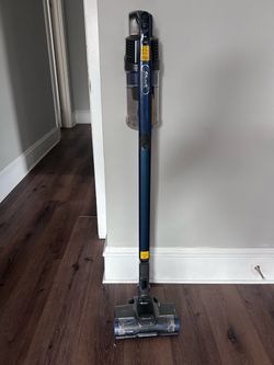 Shark PowerFins Cordless Stick Vacuum