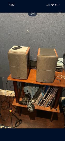 edifer multimedia speakers R1280T