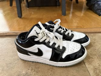 4.5Y Jordan Retro 1 Low SE White/Black