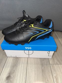 DSG Boys Soccer Cleats