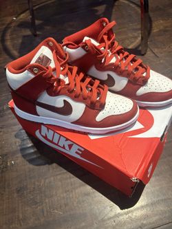 Nike Dunk High LXX
