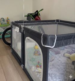 Baby Play Pen
