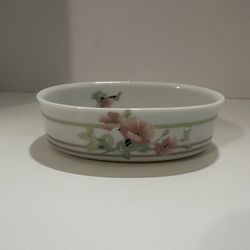 Vintage 1986  Andre Richard Porcelain Anastasia Soap Dish Japan